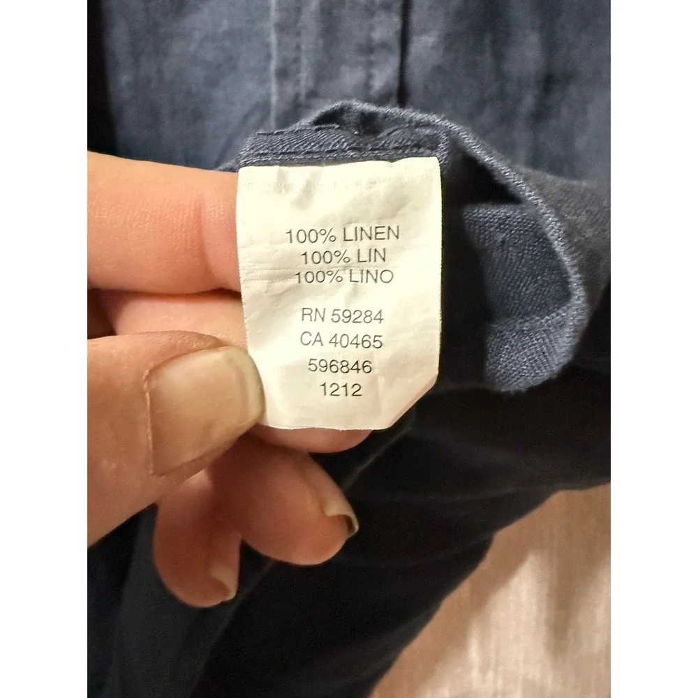 The Children's Place Boys Button Down Longsleeve Blue Linen Size L (10/12)
